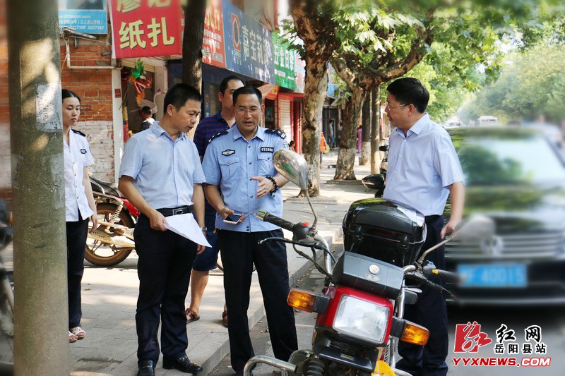 “路長”王衛兵上路嚴查 列“不文明”清單督整改